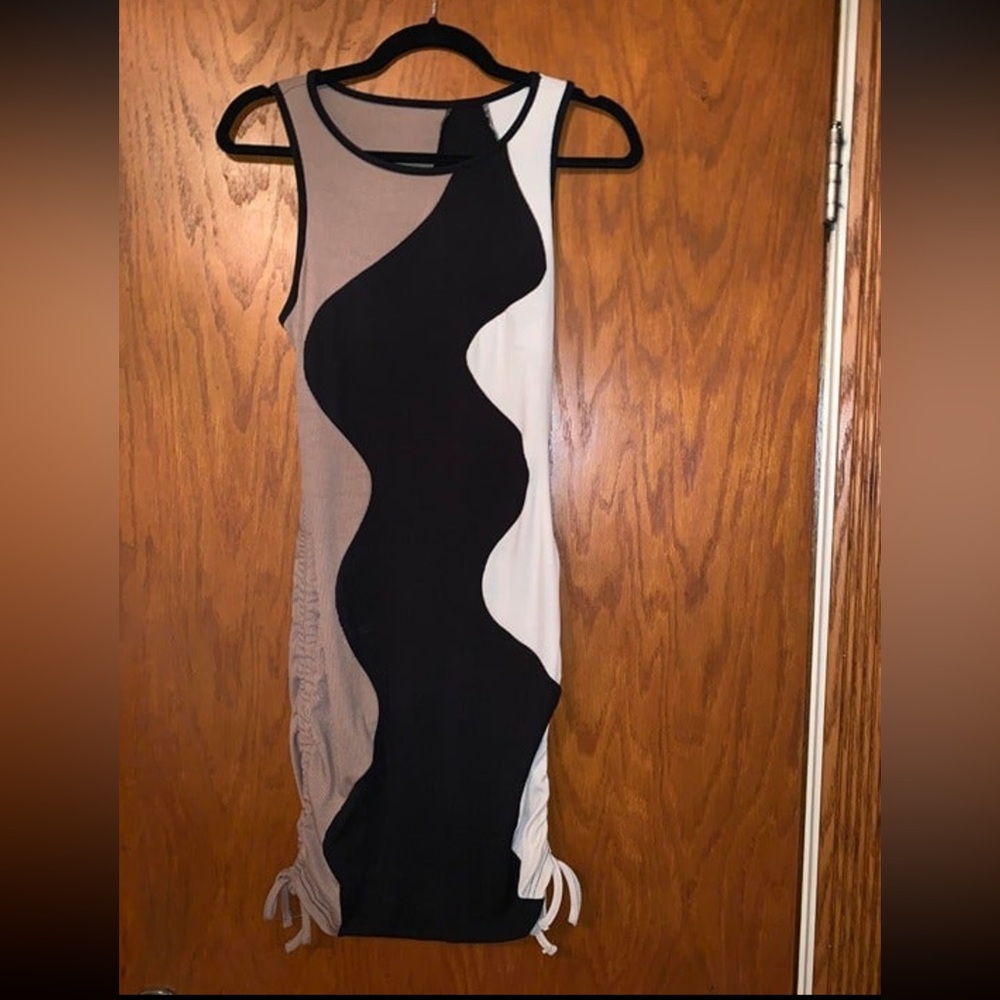 Abstract dress